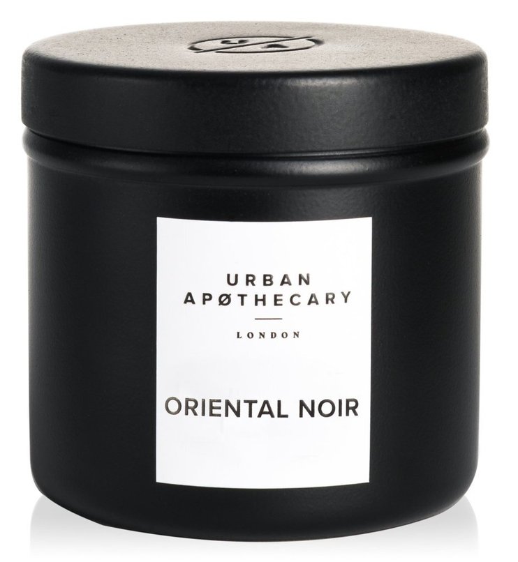 Ароматическая travel свеча с ароматами цветов, пряностей и леса Urban apothecary Oriental Noir 175 г