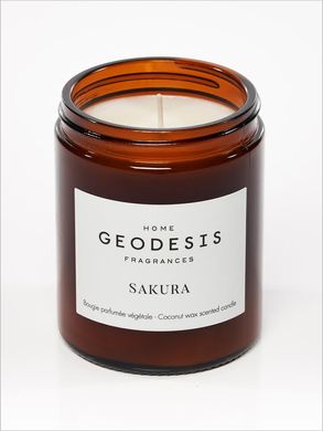 Ароматична свічка з ароматом японської вишні Geodesis Sakura 150 г