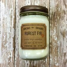 Ароматическая свеча с ароматом леса Kobo Forest Fir 360 г